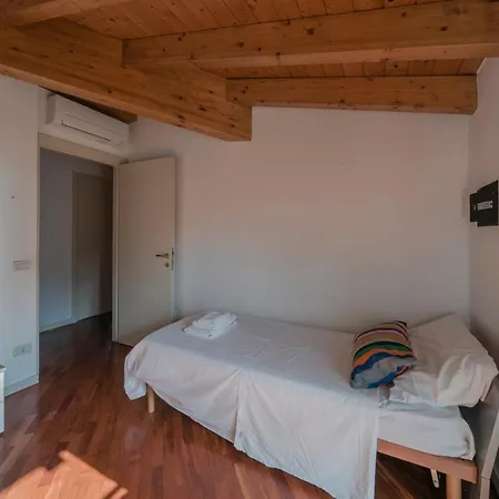 Apartment Grezze 12 Desenzano del Garda