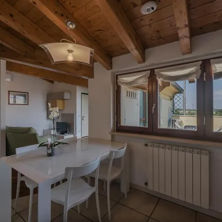 Grezze 12 Apartment