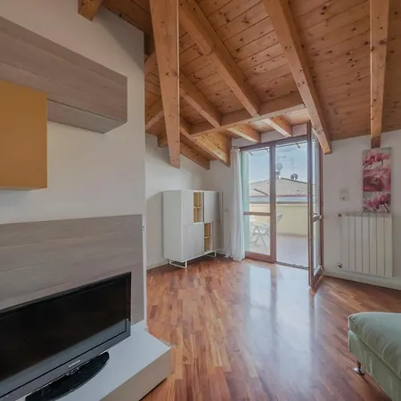 Apartment Grezze 12 Desenzano del Garda